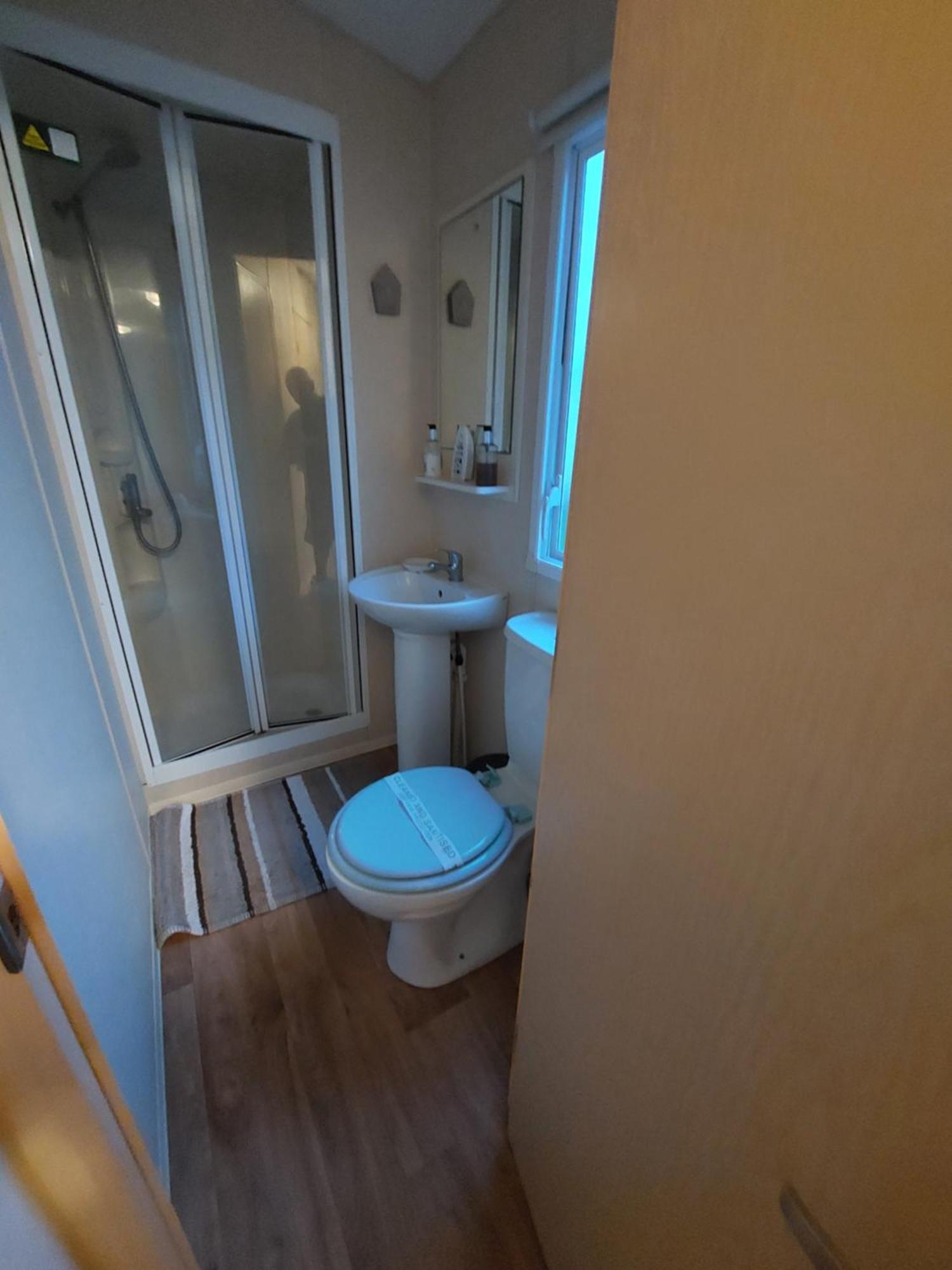 Mags Den Hotel Morecambe Bagian luar foto